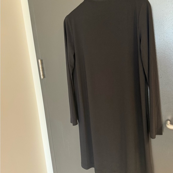 Norma Kamali size 36 (6 or S in brand) Black Long Sleeve Dress mock neck NWOT - Picture 8 of 12